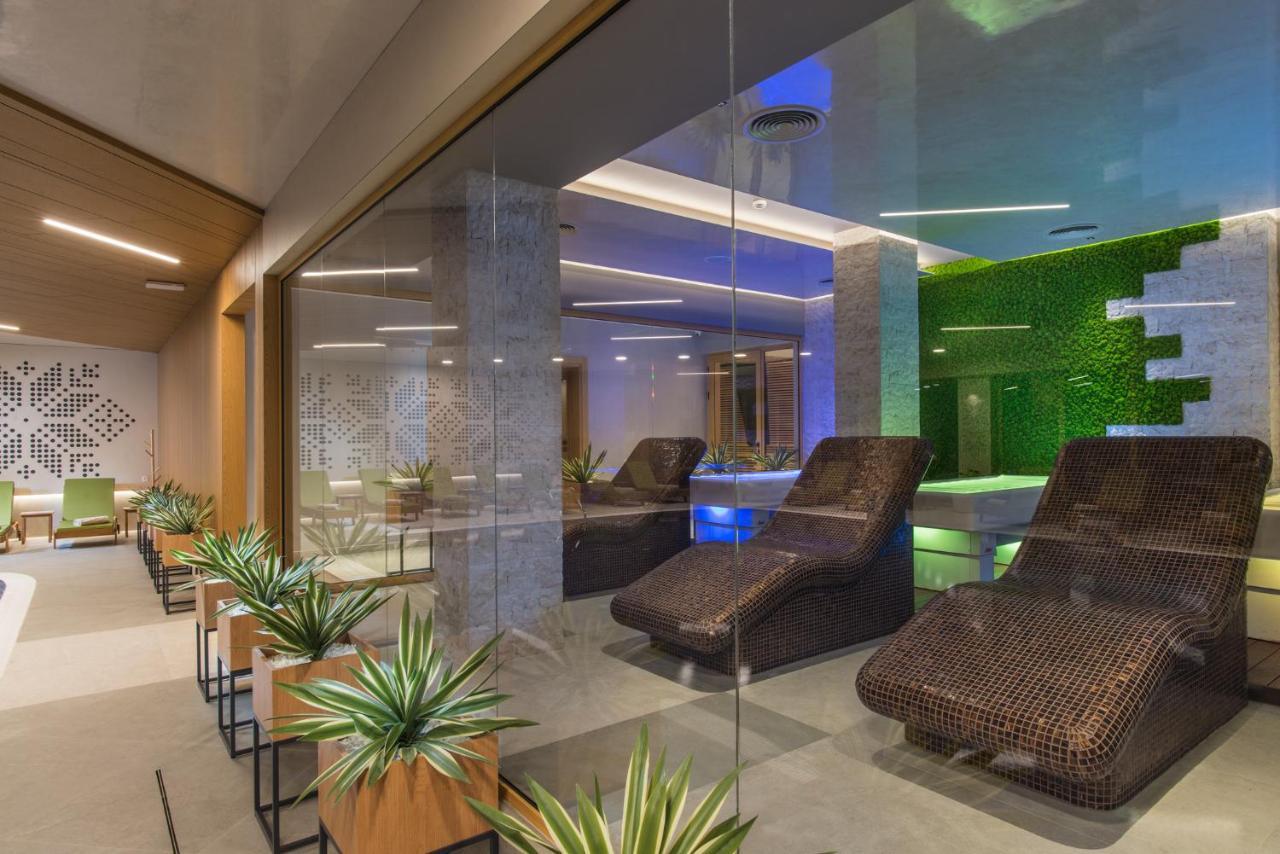 Wine&SPA Hotel Chukara Tryavna Bagian luar foto