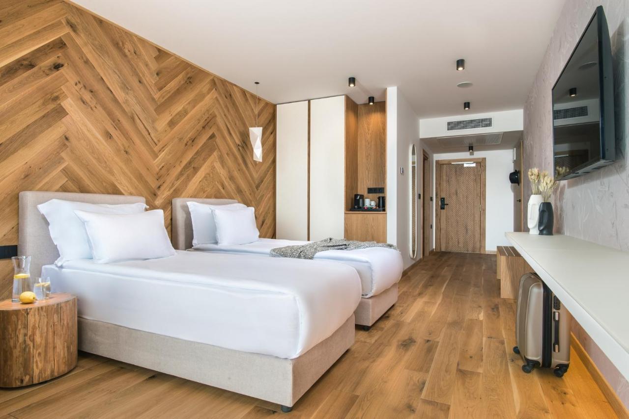 Wine&SPA Hotel Chukara Tryavna Bagian luar foto