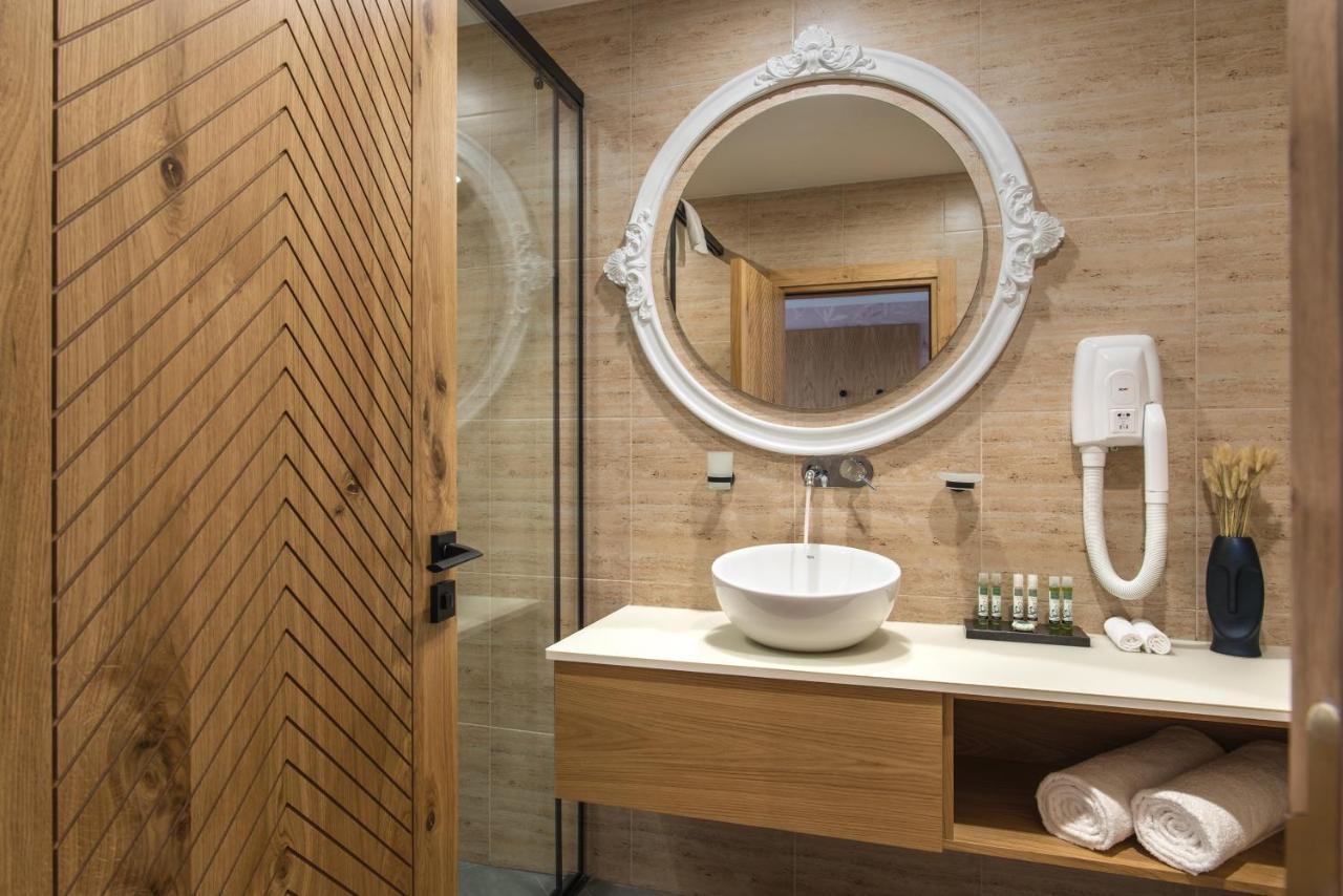 Wine&SPA Hotel Chukara Tryavna Bagian luar foto
