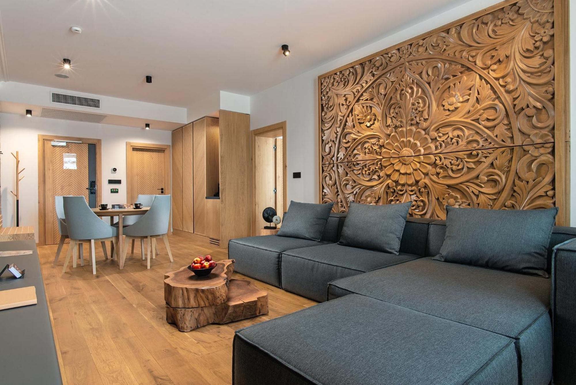 Wine&SPA Hotel Chukara Tryavna Bagian luar foto