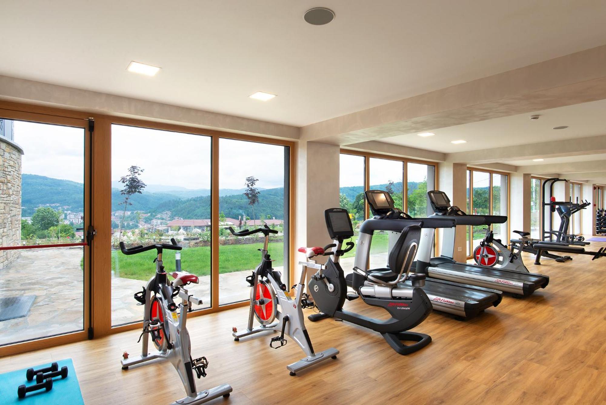 Wine&SPA Hotel Chukara Tryavna Bagian luar foto
